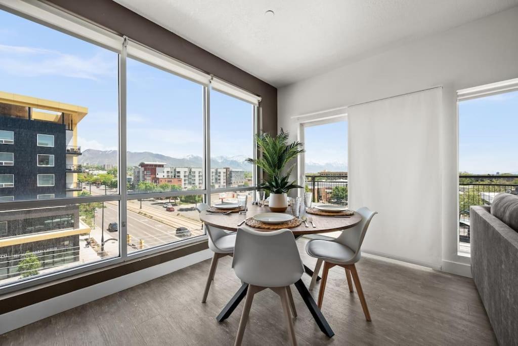 Appartement Lux 2 Bd Boho In Heart Of Slc à Salt Lake City Extérieur photo