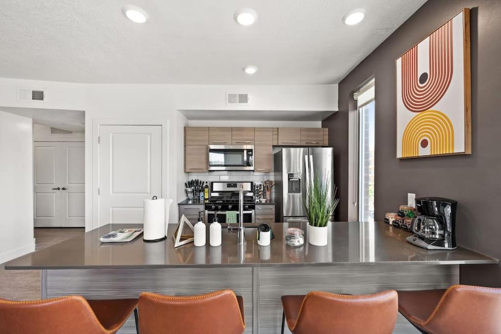 Appartement Lux 2 Bd Boho In Heart Of Slc à Salt Lake City Extérieur photo