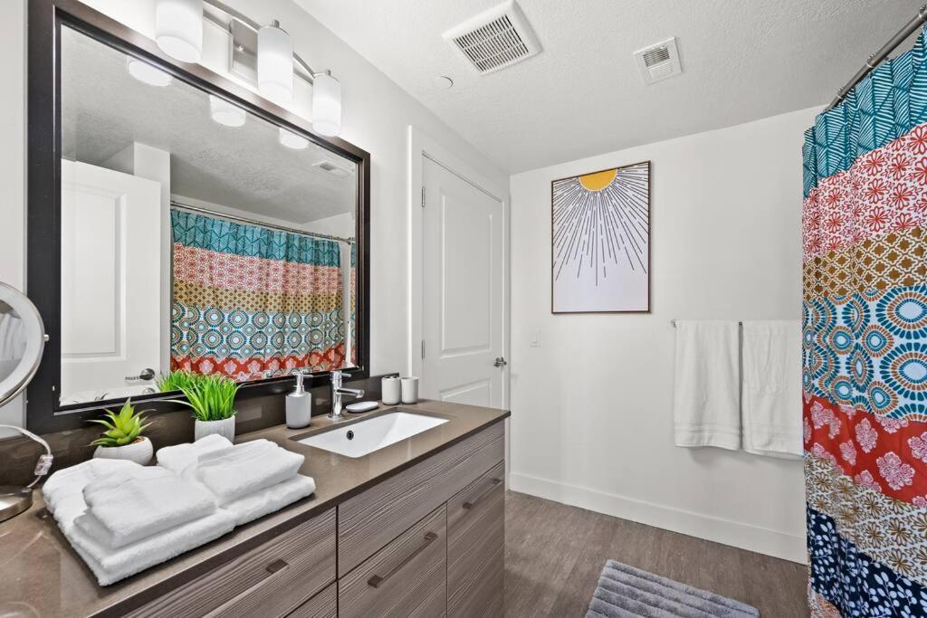 Appartement Lux 2 Bd Boho In Heart Of Slc à Salt Lake City Extérieur photo